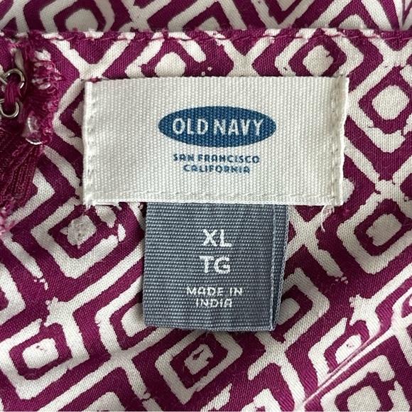 Old Navy Cami Fit & Flare Dress Women’s Size XL Geometric Print Smocked Back - Picture 7 of 8